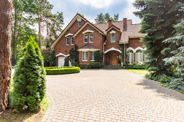  La Crosse, WI Driveway Pavers Pros
